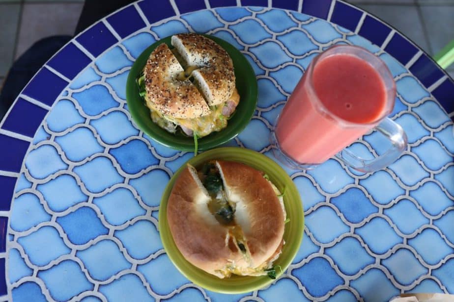 16 Best Places to Get Breakfast in Honolulu